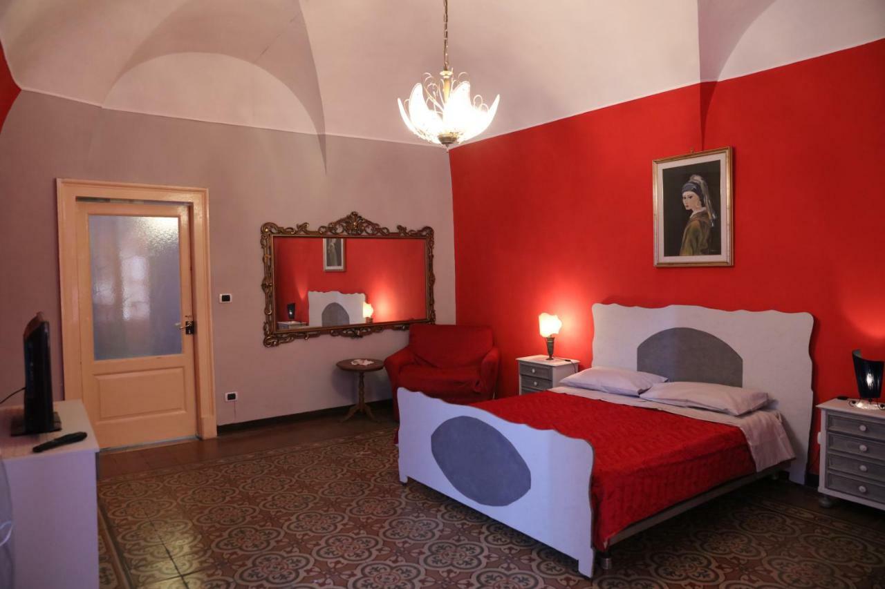 La Locanda Del Centro Storico Катания Экстерьер фото